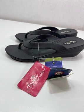 OKABASHI Women’s M 6.5/7.5 Aspire Black Support Comfort Sandals Travel